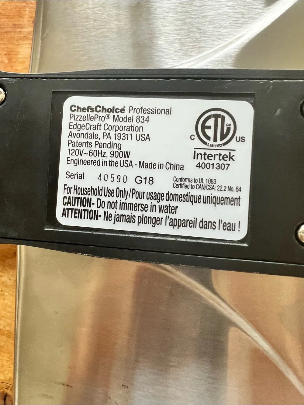 Pre owned Chef's Choice PizzellePro Toscano Model 834, electric waffle iron